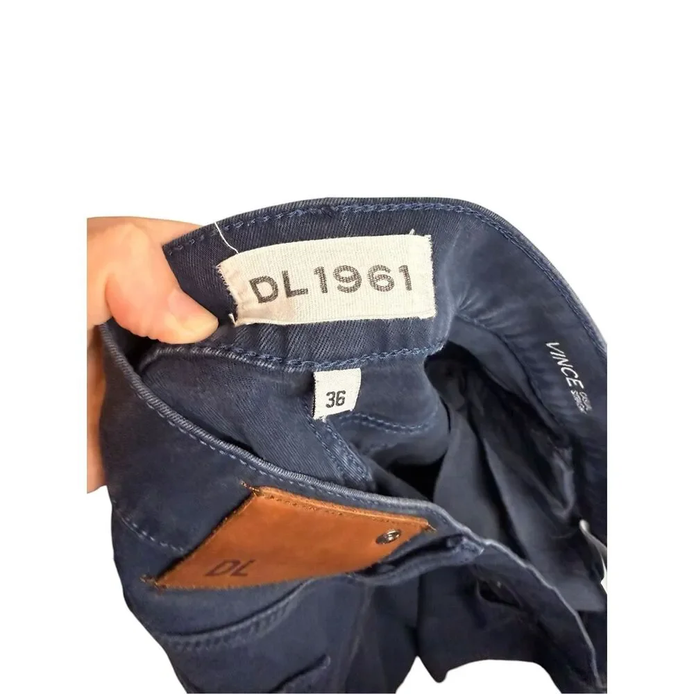 DL1961 Vince Casual Straight‎ Leg Jeans in Ditmar Size 36